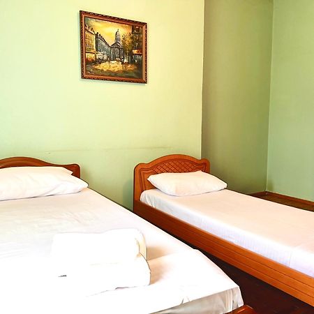 Berat Private Room In Haxhialiu Villa Εξωτερικό φωτογραφία