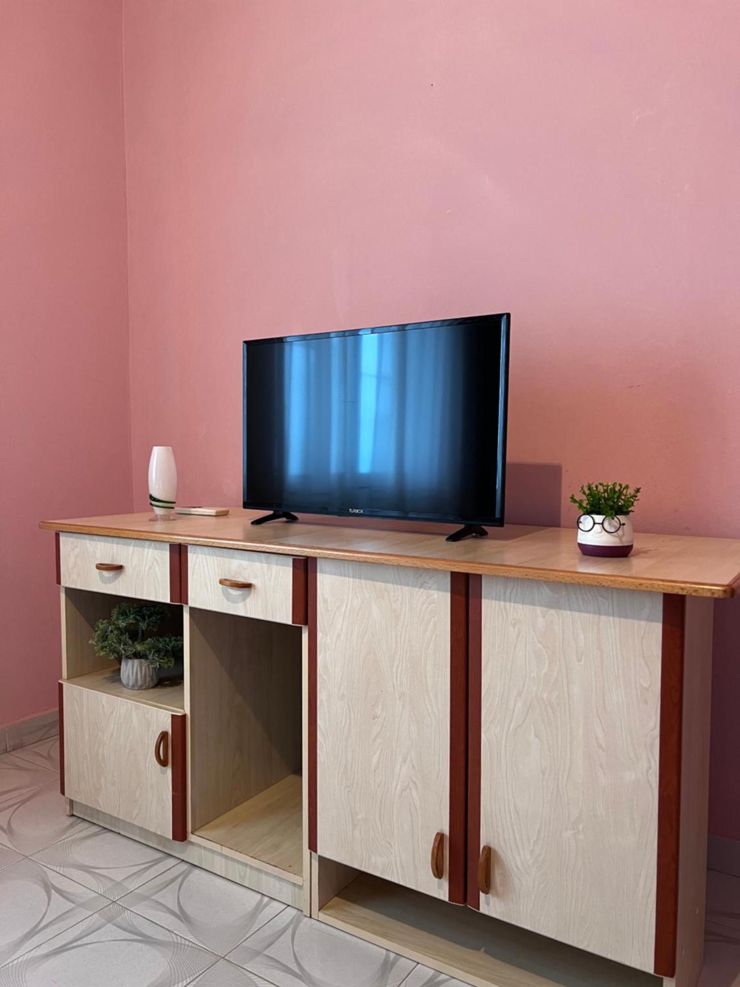 Berat Private Room In Haxhialiu Villa Εξωτερικό φωτογραφία